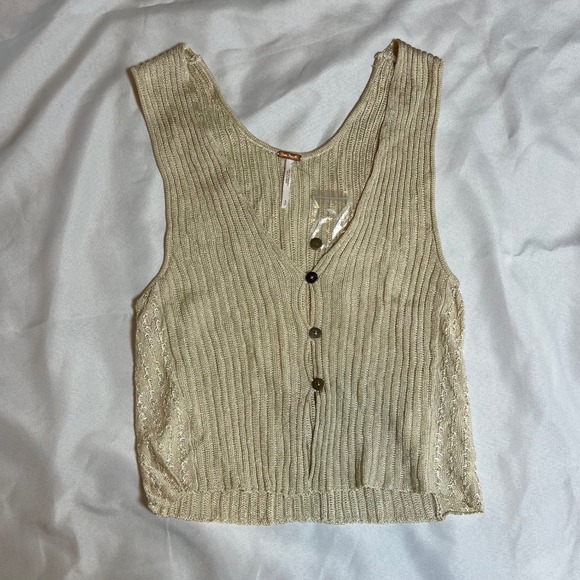 Free People Sweaters - Free People Champagne Gold Metallic Ribbed Knit Button Front Vest Small